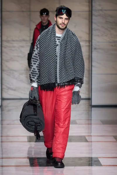 Look 65